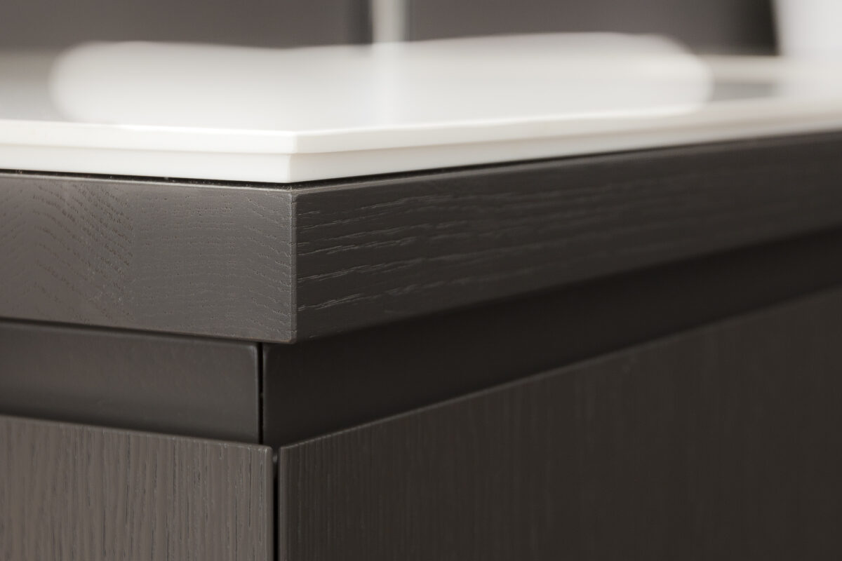 Op maat gemaakte kasten door Wessel Kuik binnenhuis architectuur. 
C013 Croes